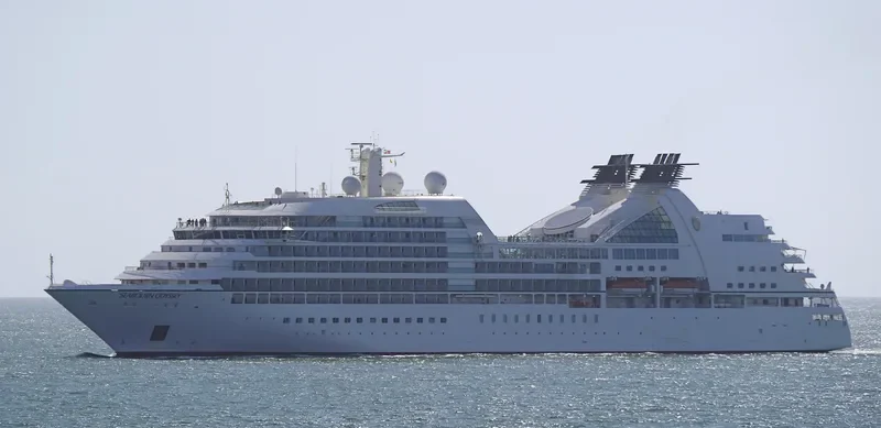 SEABOURN ODYSSEY Passenger Ship IMO 9417086 photo 6