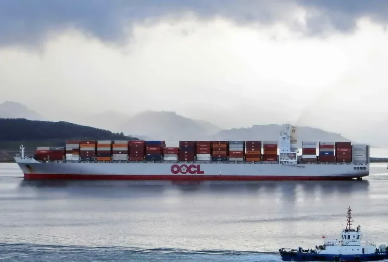 OOCL LUXEMBOURG Container Ship IMO 9417270 photo 8