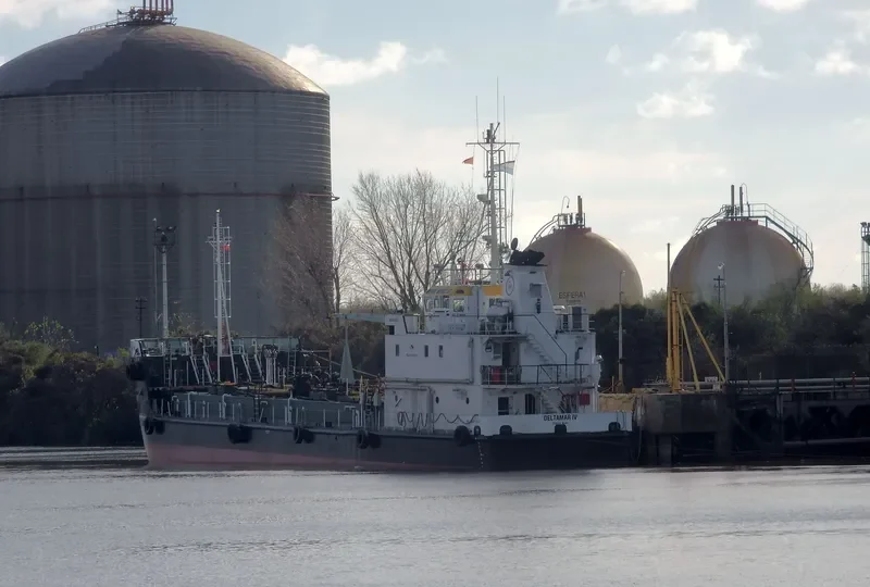 DELTAMAR IV Tanker IMO 9417347 photo 2