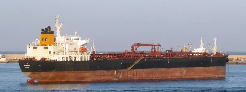 LIA Tanker IMO 9417751 photo 8