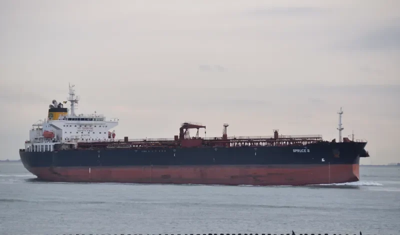 SPRUCE 2 Tanker IMO 9417763 photo 39