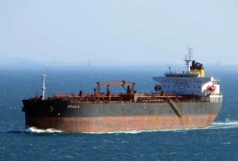 SPRUCE 2 Tanker IMO 9417763 photo 371