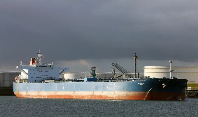 ADVANTAGE AVENUE Tanker IMO 9419450 photo 5