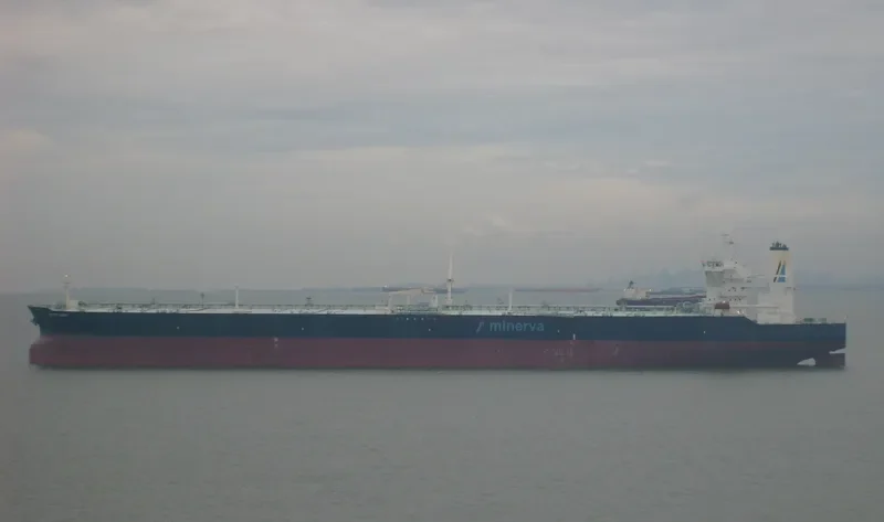 APOLYTARES Tanker IMO 9419474 photo 6