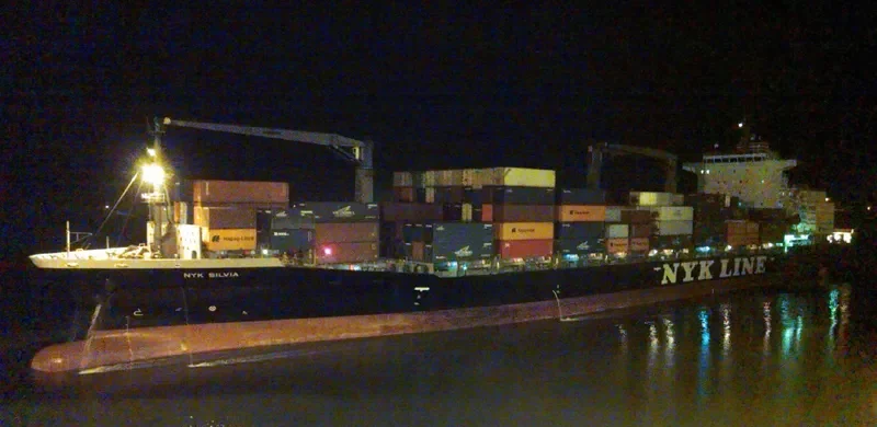 NYK SILVIA Container Ship IMO 9419656 photo 3