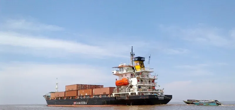 SINAR AMBON Container Ship IMO 9420382 photo 4