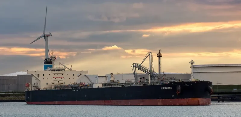 KARAVAS Tanker IMO 9420631 photo 10