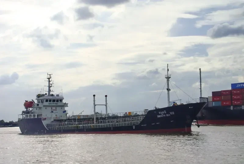 SMOOTH SEA 102 Tanker IMO 9420899 photo 6