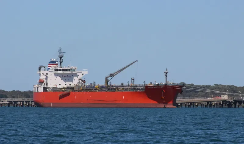 WORLD NAVIGATOR Tanker IMO 9422225 photo 3