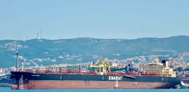 DUBAI ANGEL Tanker IMO 9422524 photo 9