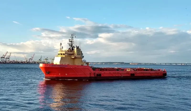 CAMPOS COMMANDER Offshore Vessel IMO 9423217 photo 5