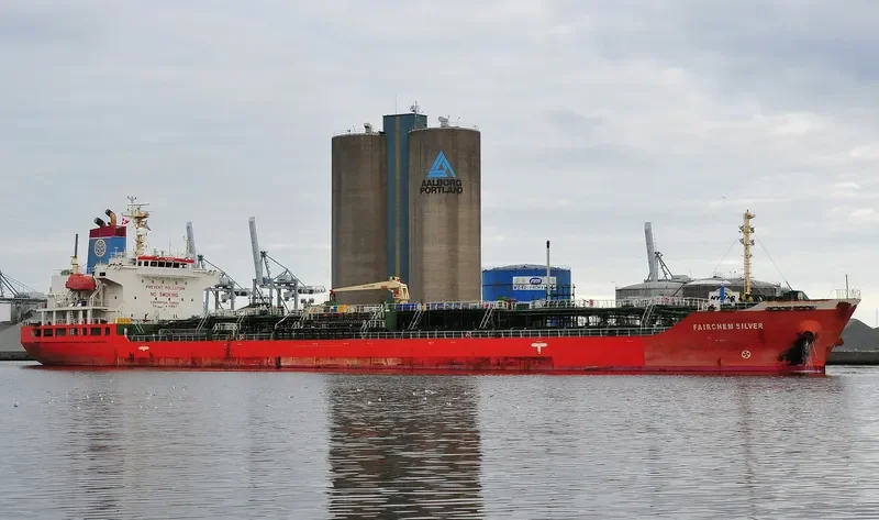 CELSIUS MONTREAL Tanker IMO 9423621 photo 4