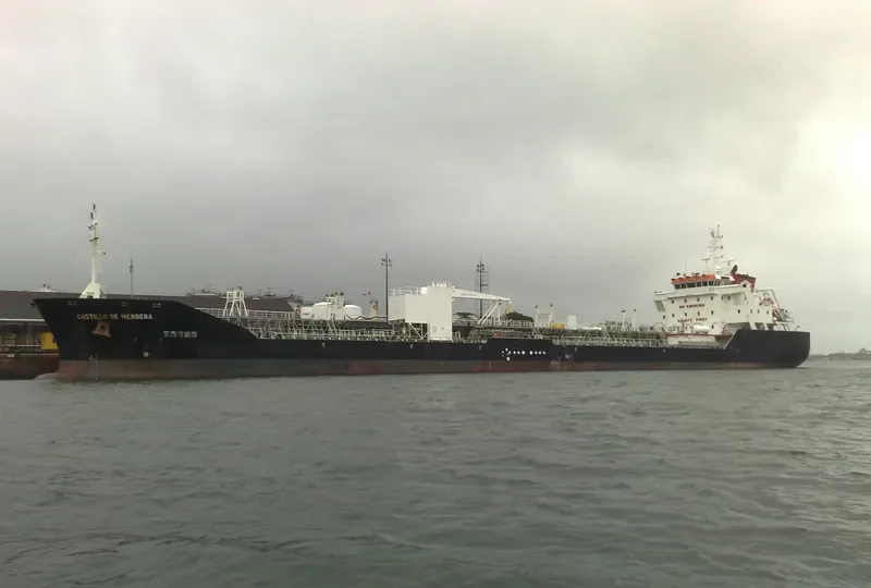 CASTILLO DE HERRERA Tanker IMO 9424039 photo 8