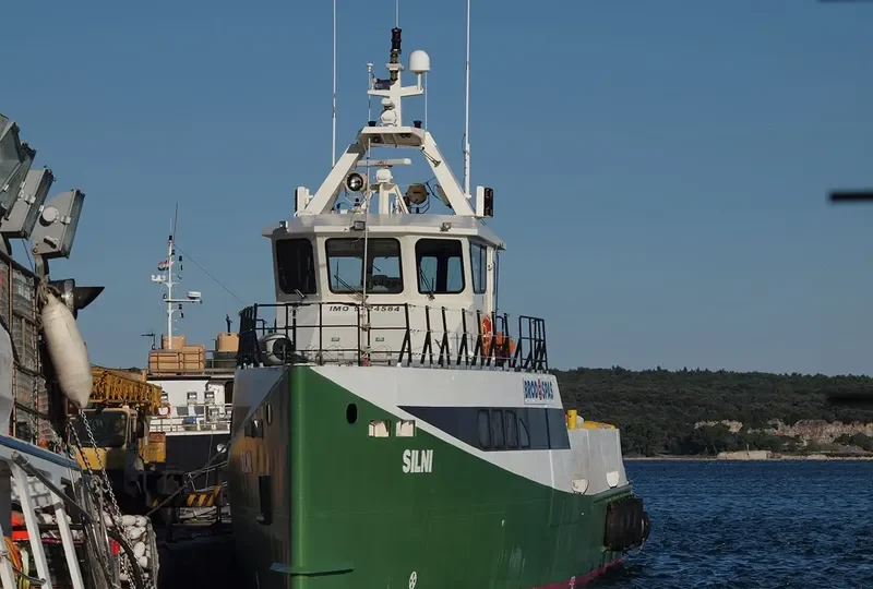 SILNI Offshore Vessel IMO 9424584