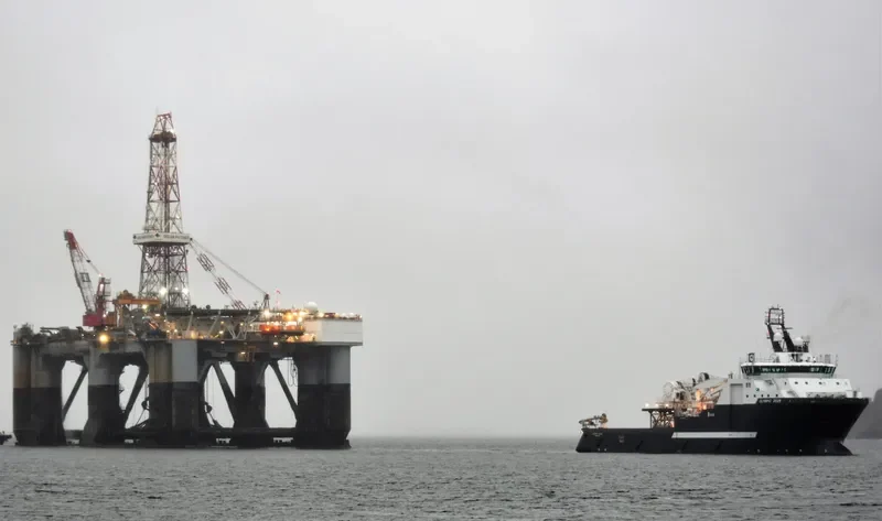 OLYMPIC ZEUS Offshore Vessel IMO 9424728 photo 3