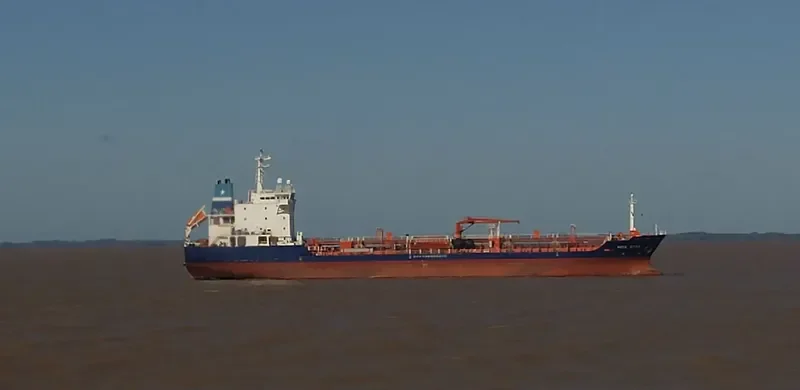 NIDA STAR Tanker IMO 9425227 photo 6