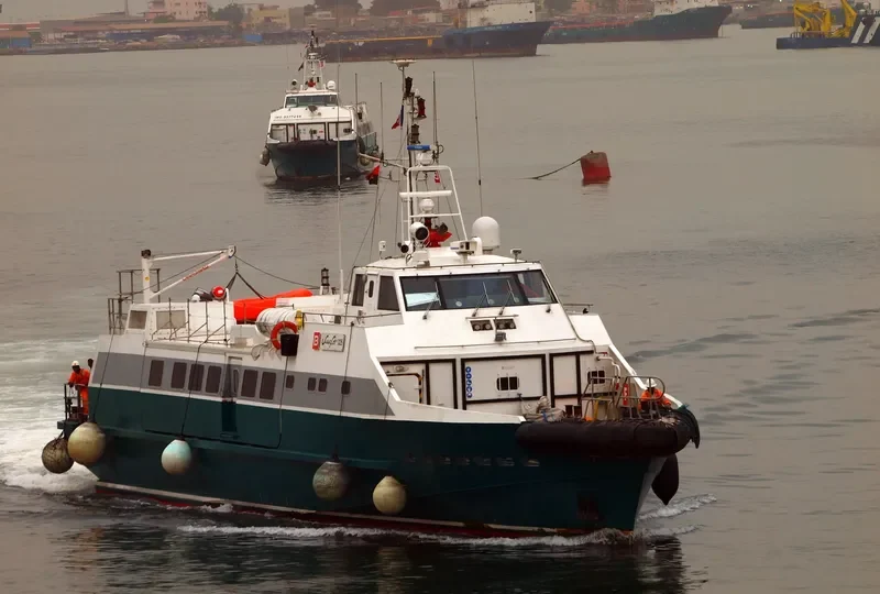SURFER 325 Offshore Vessel IMO 9425344 photo 7