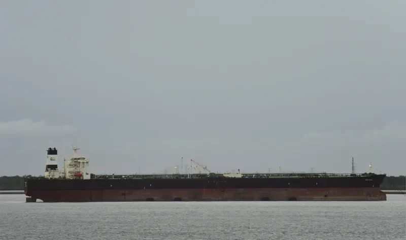 NEW GLOBAL Tanker IMO 9425617 photo 6