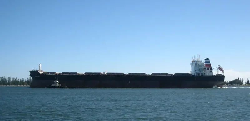 NIKILAND Bulk Carrier IMO 9426001 photo 2