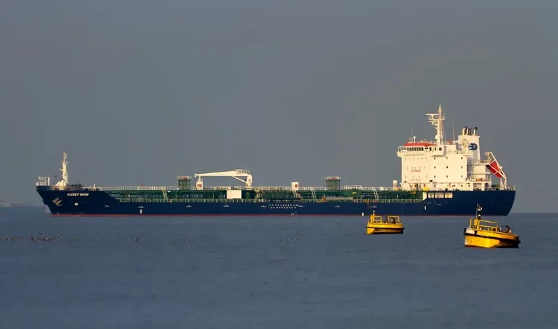 KUZEY EKIM Tanker IMO 9426922 photo 2