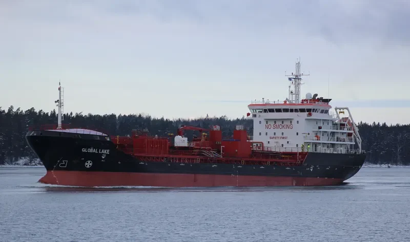 GLOBAL LAKE Tanker IMO 9427469 photo 6