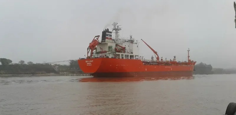 SEA LIGHT Tanker IMO 9428023 photo 8