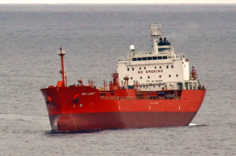 SEA LIGHT Tanker IMO 9428023 photo 9
