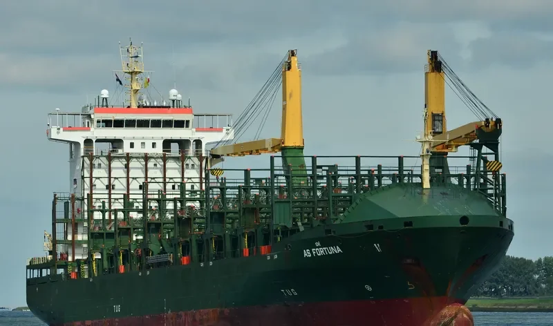 HOBART Container Ship IMO 9428322 photo 10