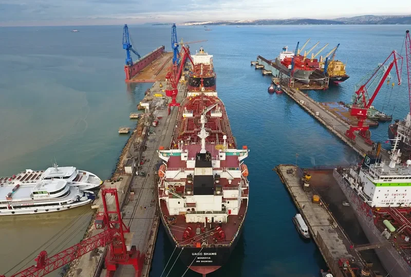 UACC SHAMS Tanker IMO 9428360 photo 6