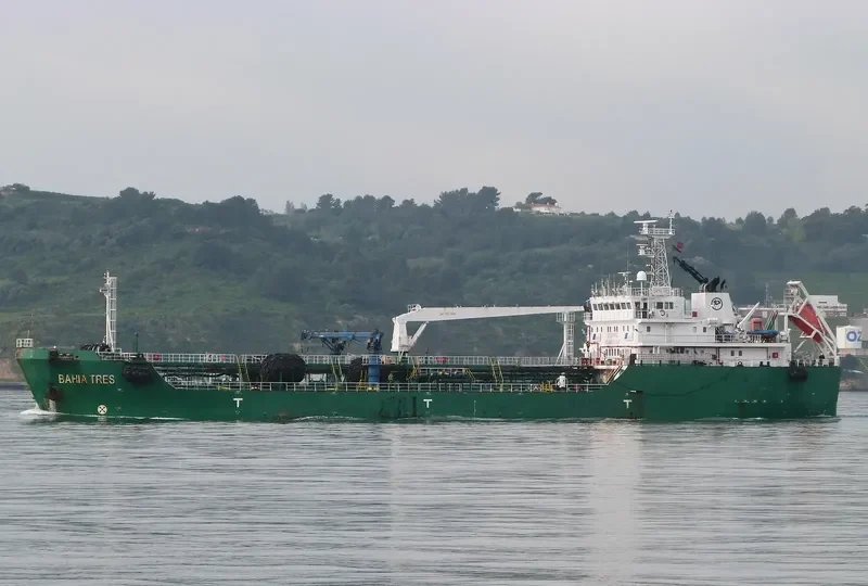 BAHIA TRES Tanker IMO 9428671 photo 5