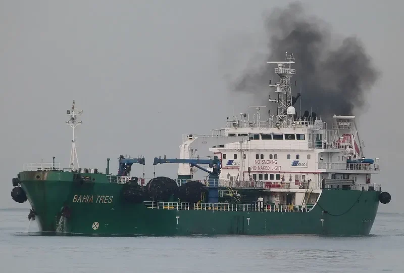 BAHIA TRES Tanker IMO 9428671 photo 6
