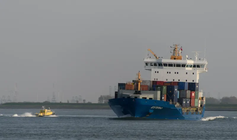 ELBSEA Container Ship IMO 9429273 photo 3