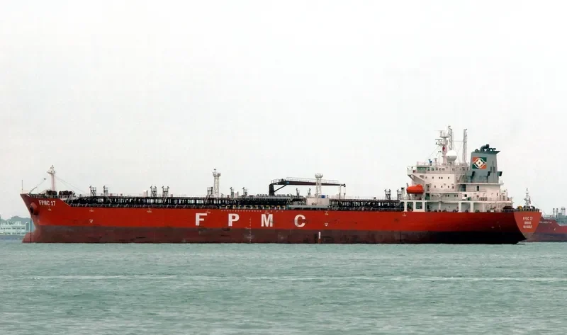 MERAPI Tanker IMO 9430167 photo 9