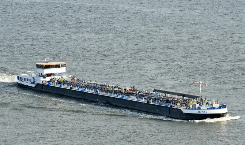 ALPHA 3 Tanker IMO 9430923 photo 3