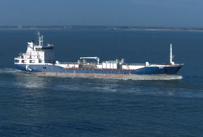 NIKE Tanker IMO 9431032 photo 6