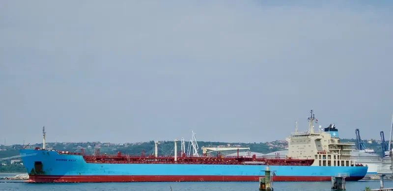 MAERSK KAYA Tanker IMO 9431288 photo 3