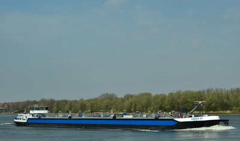 UNION XII Tanker IMO 9433169 photo 3
