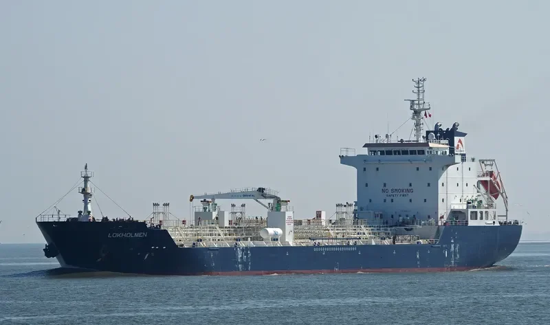 LOKHOLMEN Tanker IMO 9433303 photo 8