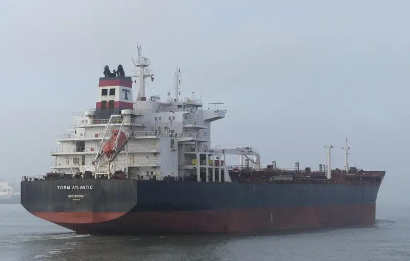 TORM ATLANTIC Tanker IMO 9433509 photo 2