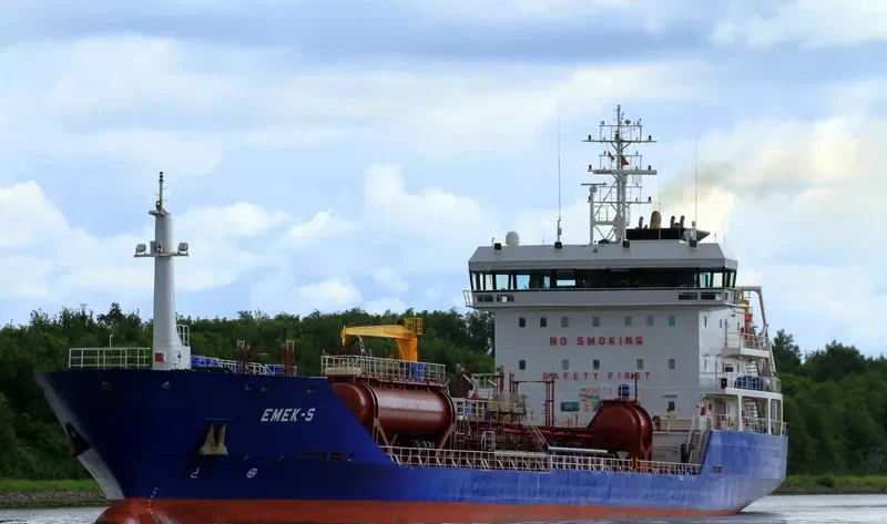 EMEK S Tanker IMO 9433561 photo 4