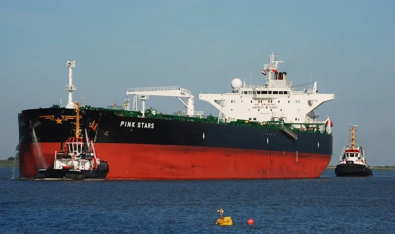 PINK STARS Tanker IMO 9433585 photo 9