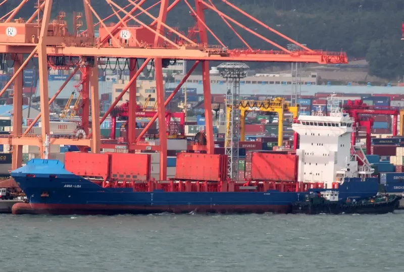 PACIFIC SINGAPORE Container Ship IMO 9433937 photo 8