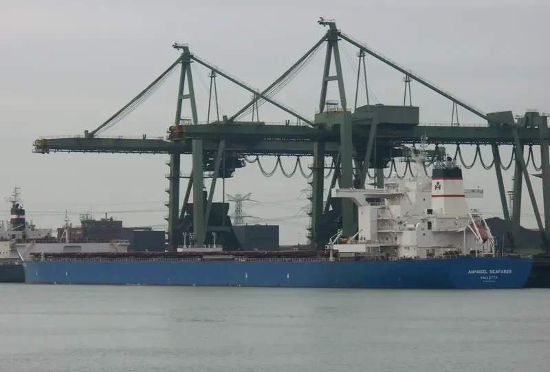 MARAN SEAFARER Bulk Carrier IMO 9434371 photo 9