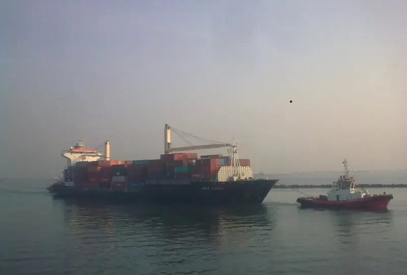HANSA BITBURG Container Ship IMO 9435234 photo 10