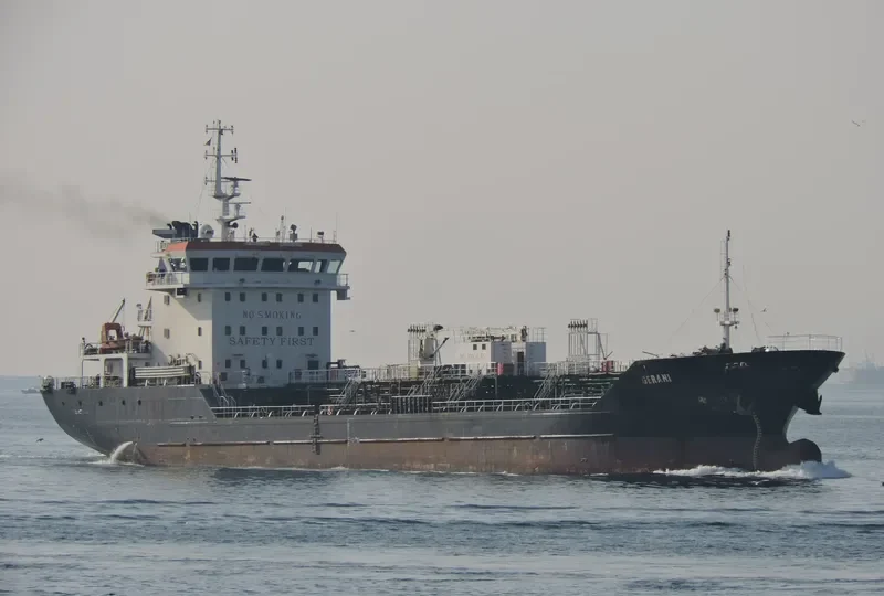 GERANI Tanker IMO 9435832 photo 7