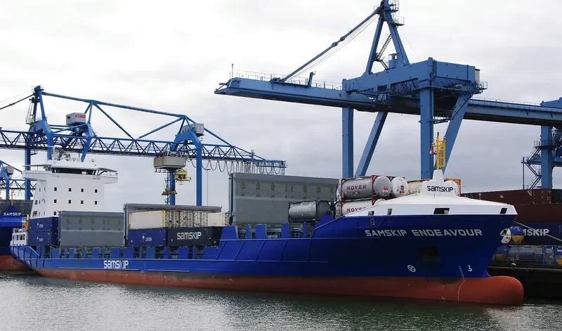 SAMSKIP ENDEAVOUR Container Ship IMO 9436290 photo 6