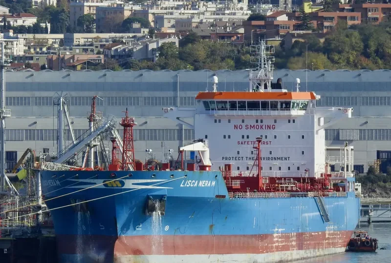 LISCA NERA M Tanker IMO 9436692 photo 7