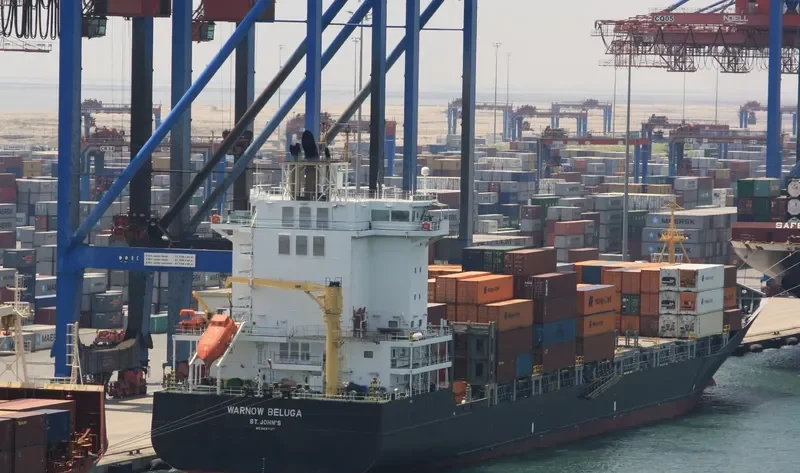 WARNOW BELUGA Container Ship IMO 9437127 photo 7