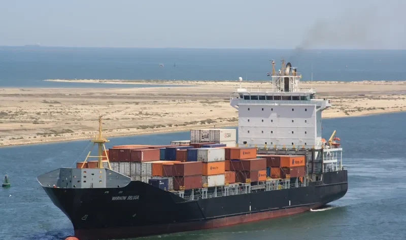 WARNOW BELUGA Container Ship IMO 9437127 photo 8