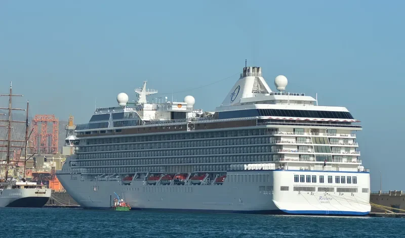 RIVIERA Passenger Ship IMO 9438078 photo 2